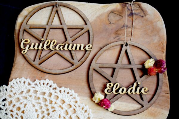 Pentacle de protection personnalisable avec un prénom - Le Grimoire du Phoenix